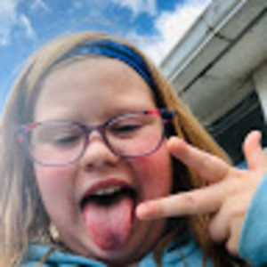 Meet your Posher, Addy